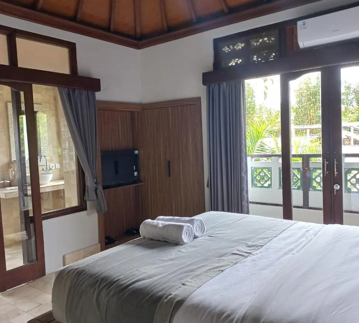 New Mumbul Ubud Inn